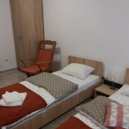 Apartamento Cazare Neu-Arad Autostrada Exterior foto