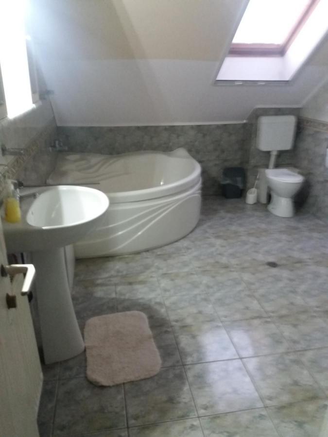 Apartamento Cazare Neu-Arad Autostrada Exterior foto